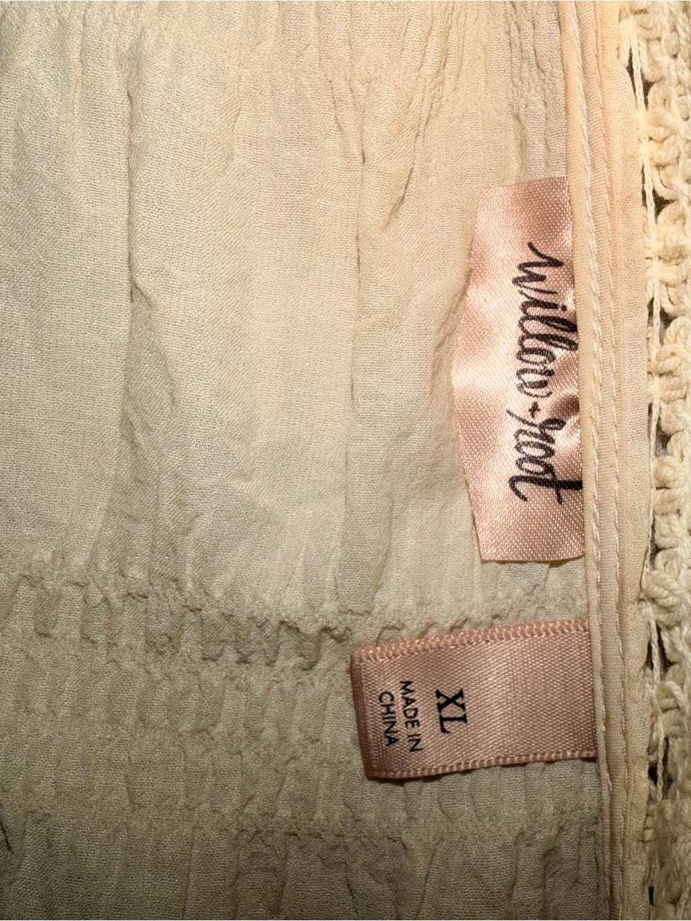 Buckle Women’s Cream Lace-Trim Cropped Tie-Front Top - Picture 7 of 7